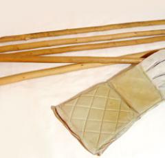 “La Canne”, sticks used for training.